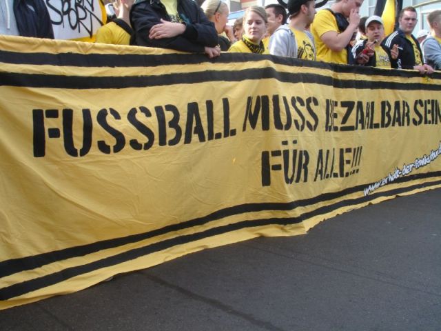 Fussball muss bezahlbar sein