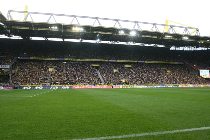 Die Unterränge sind im Westfalenstadion besonders stark betroffen